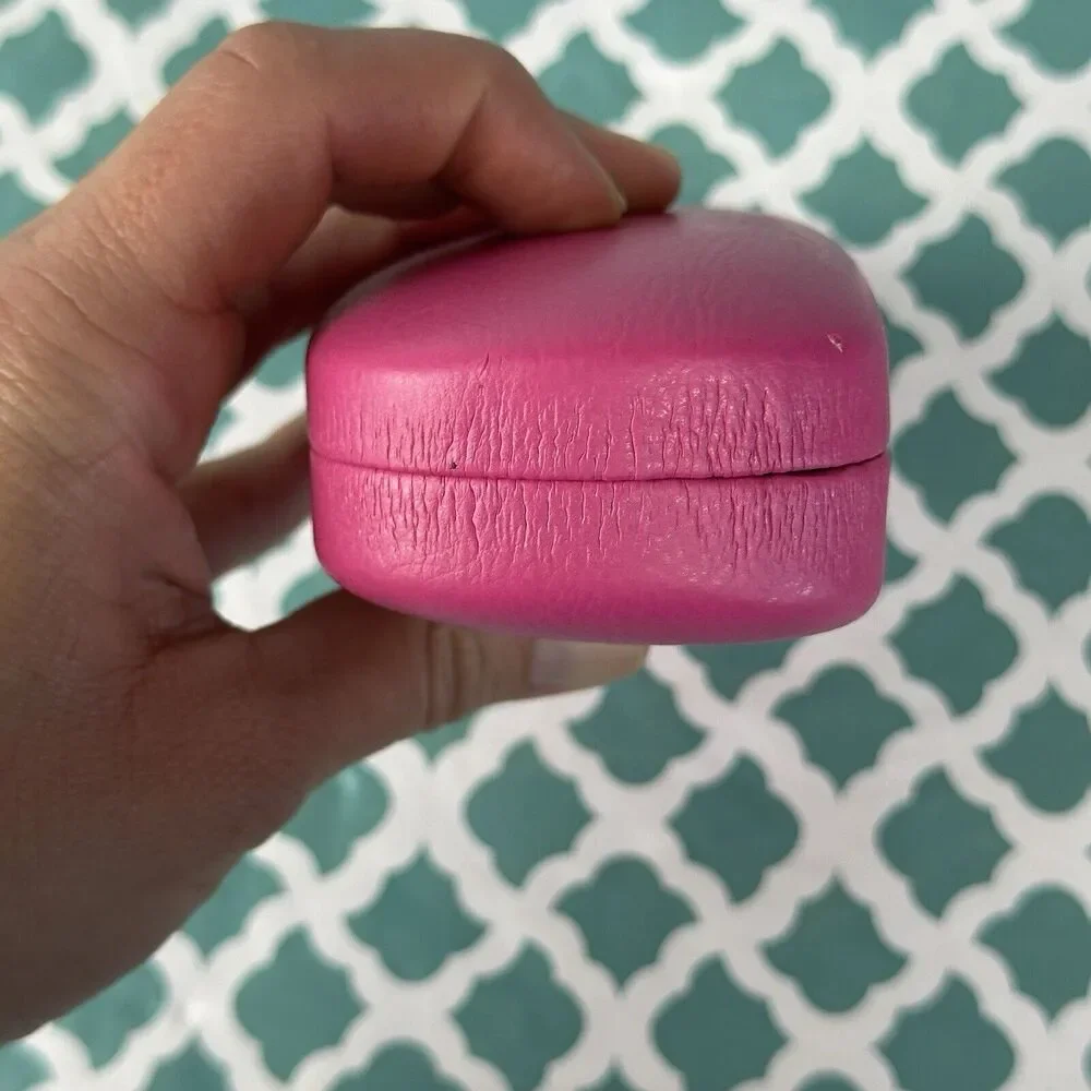 Juicy Couture Hard Sunglasses Case Clamshell Eyeglass Case Hot Pink Designer‎